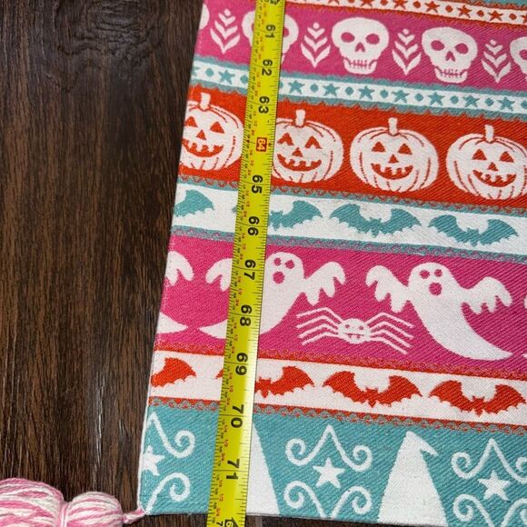 🎃 Rachel Zoe Halloween Table Runner – Brand New with Tags 👻 - Picture 4 of 8